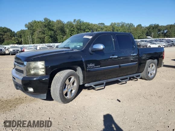 ✅ 2010 Chevrolet Silverado 1500 LT • VIN: 3GCRCSE04AG143288 • Lot: 85569985. Wystawiony na Copart z przebiegiem 151 357 mil. Bezpłatny archiwum sprzedaży aukcyjnych z USA i szczegółowy raport historii pojazdu na DreamBid. Zdjęcie 1.
