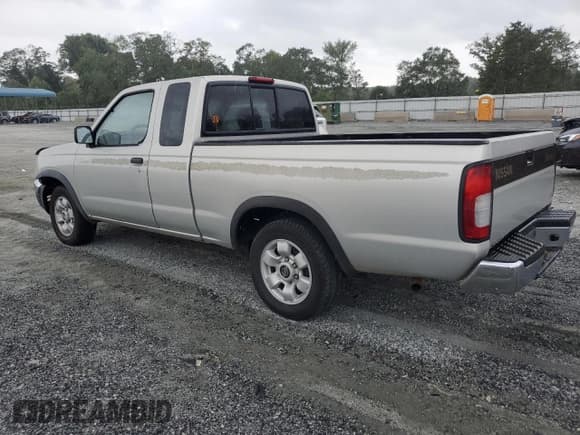 ✅ 1998 Nissan Frontier XE • VIN: 1N6DD26S2WC339132 • Lot: 84616235. Listed on Copart with 174,391 mi. Free auction sales archive from the USA and detailed vehicle history report at DreamBid. Image 2.