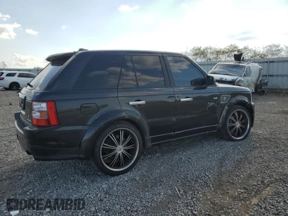 ✅ 2008 Land Rover Range Rover Sport SC • VIN: SALSH23418A184794 • Lot: 71979695. Listed on Copart with 113,812 mi. Free auction sales archive from the USA and detailed vehicle history report at DreamBid. Image 3.