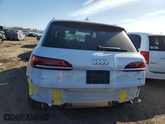 ✅ 2023 Audi Q7 Premium • VIN: WA1AXBF78PD015066 • Lot: 44207735. Listed on Copart with 6,432 mi. Free auction sales archive from the USA and detailed vehicle history report at DreamBid. Image 6.