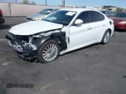 ✅ 2021 Alfa Romeo Giulia • VIN: ZARFAMAN7M7639925 • Lot: 41927822. Listed on IAAI with 25,665 mi. Free auction sales archive from the USA and detailed vehicle history report at DreamBid. Image 18.