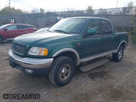 ✅ 2001 Ford F-150 XLT • VIN: 1FTRW08LX1KE35702 • Лот: 43647167. Опубликован ранее на IAAI с пробегом Не указан. Бесплатный доступ к архиву аукционных продаж из США и подробный отчёт об истории автомобиля на DreamBid. Изображение 2.
