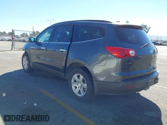 ✅ 2011 Chevrolet Traverse 2LT • VIN: 1GNKVJED2BJ294596 • Лот: 43483425. Опубликован ранее на IAAI с пробегом 196 155 миль. Бесплатный доступ к архиву аукционных продаж из США и подробный отчёт об истории автомобиля на DreamBid. Изображение 3.