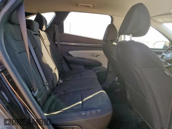 ✅ 2024 Hyundai Tucson SEL • VIN: 5NMJB3DE2RH391364 • Lot: 86642645. Listed on Copart with 37,005 mi. Free auction sales archive from the USA and detailed vehicle history report at DreamBid. Image 11.