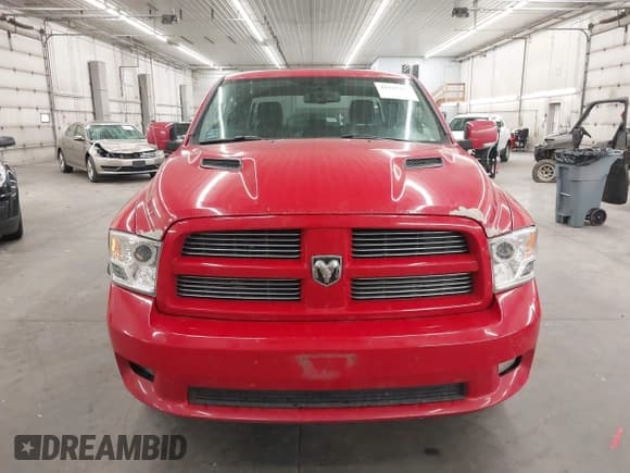✅ 2011 Ram 1500 Laramie • VIN: 1D7RV1CT3BS519237 • Lot: 43735352. Wystawiony na IAAI z przebiegiem 286 581 mil. Bezpłatny archiwum sprzedaży aukcyjnych z USA i szczegółowy raport historii pojazdu na DreamBid. Zdjęcie 12.