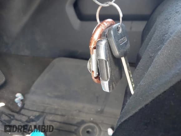 ✅ 2017 GMC Sierra 2500HD Denali • VIN: 1GT12UEYXHF221974 • Лот: 42184163. Опубликован ранее на IAAI с пробегом Не указан. Бесплатный доступ к архиву аукционных продаж из США и подробный отчёт об истории автомобиля на DreamBid. Изображение 11.