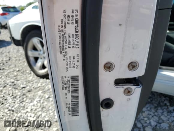 ✅ 2011 Dodge Challenger R/T • VIN: 2B3CJ5DT5BH516933 • Lot: 66297354. Wystawiony na Copart z przebiegiem 108 936 mil. Bezpłatny archiwum sprzedaży aukcyjnych z USA i szczegółowy raport historii pojazdu na DreamBid. Zdjęcie 14.