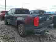 2020 Chevrolet Colorado 4WD Z71 z VIN 1GCHTDEN5L1136144, wystawiony jako Copart lot #50817325 z przebiegiem 42 248 mil mil oraz Szkoda całkowita • Salvage title. Historia ofert i sprzedaży dostępna na DreamBid. Obrazek 2.