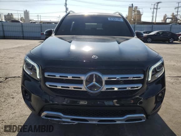 ✅ 2020 Mercedes-Benz GLB 250 • VIN: W1N4M4GB1LW059802 • Lot: 87291785. Wystawiony na Copart z przebiegiem 44 288 mil. Bezpłatny archiwum sprzedaży aukcyjnych z USA i szczegółowy raport historii pojazdu na DreamBid. Zdjęcie 5.
