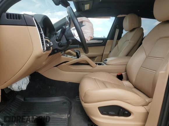 ✅ 2023 Porsche Cayenne • VIN: WP1AA2AY2PDA05090 • Lot: 66829635. Listed on Copart with 39,419 mi. Free auction sales archive from the USA and detailed vehicle history report at DreamBid. Image 7.