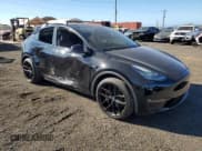✅ 2022 Tesla Model Y Long Range • VIN: 7SAYGDEE2NF391349 • Lot: 85351924. Wystawiony na Copart z przebiegiem 5 670 mil. Bezpłatny archiwum sprzedaży aukcyjnych z USA i szczegółowy raport historii pojazdu na DreamBid. Zdjęcie 4.