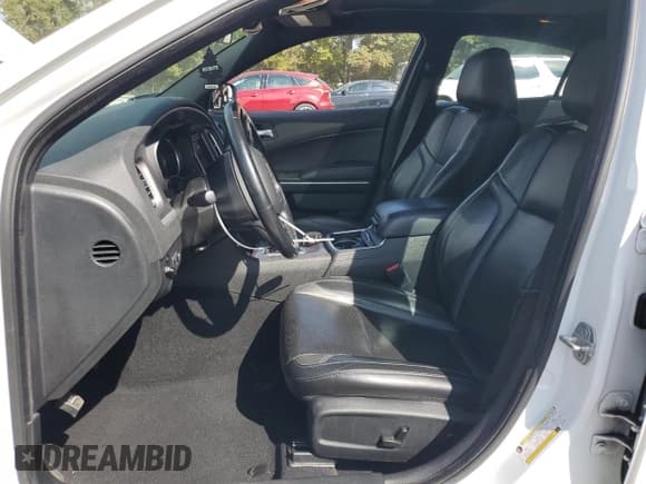 ✅ 2022 Dodge Charger SXT • VIN: 2C3CDXBG7NH197387 • Лот: 85328635. Опубликован ранее на Copart с пробегом 68 058 миль. Бесплатный доступ к архиву аукционных продаж из США и подробный отчёт об истории автомобиля на DreamBid. Изображение 7.