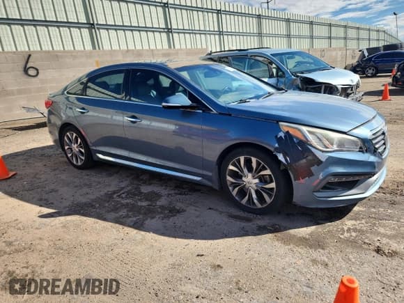 ✅ 2015 Hyundai Sonata Sport • VIN: 5NPE34AB3FH197004 • Lot: 81916885. Wystawiony na Copart z przebiegiem 159 866 mil. Bezpłatny archiwum sprzedaży aukcyjnych z USA i szczegółowy raport historii pojazdu na DreamBid. Zdjęcie 4.