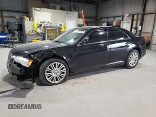 ✅ 2013 Chrysler 300 • VIN: 2C3CCARG6DH551789 • Lot: 72016495. Listed on Copart with 129,016 mi. Free auction sales archive from the USA and detailed vehicle history report at DreamBid. Image 1.