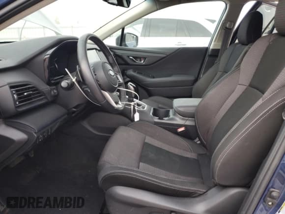 ✅ 2021 Subaru Outback Premium • VIN: 4S4BTADC9M3190472 • Lot: 90751605. Wystawiony na Copart z przebiegiem 45 038 mil. Bezpłatny archiwum sprzedaży aukcyjnych z USA i szczegółowy raport historii pojazdu na DreamBid. Zdjęcie 7.