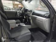 ✅ 2010 Toyota 4Runner SR5 • VIN: JTEBU5JR9A5007519 • Лот: 43569375. Опубликован ранее на IAAI с пробегом 256 222 миль. Бесплатный доступ к архиву аукционных продаж из США и подробный отчёт об истории автомобиля на DreamBid. Изображение 5.