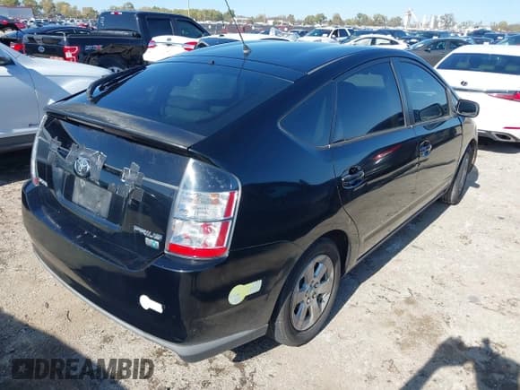 ✅ 2004 Toyota Prius • VIN: JTDKB20U840098153 • Lot: 43702588. Wystawiony na IAAI z przebiegiem 192 306 mil. Bezpłatny archiwum sprzedaży aukcyjnych z USA i szczegółowy raport historii pojazdu na DreamBid. Zdjęcie 4.