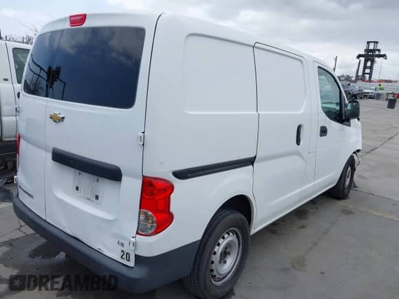 2015 Chevrolet City Express Cargo LS z VIN 3N63M0YNXFK707476, wystawiony jako IAAI lot #42083326 z przebiegiem 168 341 mil mil oraz . Historia ofert i sprzedaży dostępna na DreamBid. Obrazek 4.