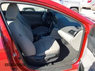 ✅ 2018 Hyundai Elantra SEL • VIN: 5NPD84LF5JH291732 • Lot: 43567265. Listed on IAAI with 109,382 mi. Free auction sales archive from the USA and detailed vehicle history report at DreamBid. Image 5.