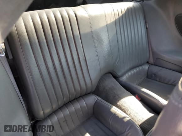 ✅ 1999 Pontiac Firebird Firebird • VIN: 2G2FS22K9X2220880 • Lot: 46225985. Listed on Copart with 167,696 mi. Free auction sales archive from the USA and detailed vehicle history report at DreamBid. Image 10.