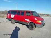 ✅ 2002 Dodge Passenger • VIN: 2B5WB35Z32K134881 • Лот: 43672352. Опубликован ранее на IAAI с пробегом 95 813 миль. Бесплатный доступ к архиву аукционных продаж из США и подробный отчёт об истории автомобиля на DreamBid. Изображение 1.