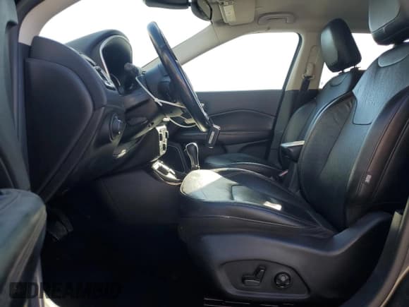 ✅ 2021 Jeep Compass Limited • VIN: 3C4NJDCB5MT599655 • Lot: 88767695. Wystawiony na Copart z przebiegiem 87 316 mil. Bezpłatny archiwum sprzedaży aukcyjnych z USA i szczegółowy raport historii pojazdu na DreamBid. Zdjęcie 7.