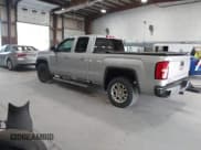 ✅ 2017 GMC Sierra 1500 SLE • VIN: 1GTV2MEC2HZ366219 • Lot: 43118215. Wystawiony na IAAI z przebiegiem 154 081 mil. Bezpłatny archiwum sprzedaży aukcyjnych z USA i szczegółowy raport historii pojazdu na DreamBid. Zdjęcie 3.