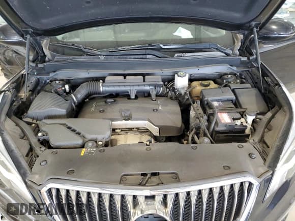 ✅ 2018 Buick Envision Essence • VIN: LRBFX1SA3JD006921 • Lot: 65404085. Wystawiony na Copart z przebiegiem 78 667 mil. Bezpłatny archiwum sprzedaży aukcyjnych z USA i szczegółowy raport historii pojazdu na DreamBid. Zdjęcie 12.