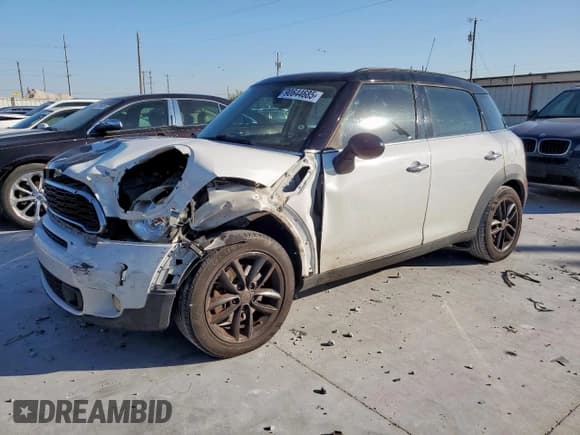 ✅ 2013 MINI Countryman S • VIN: WMWZC3C51DWP51065 • Lot: 90644685. Listed on Copart with 148,204 mi. Free auction sales archive from the USA and detailed vehicle history report at DreamBid. Image 1.