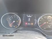 ✅ 2019 Jeep Compass Latitude • VIN: 3C4NJDBB4KT665207 • Lot: 43327405. Wystawiony na IAAI z przebiegiem 90 313 mil. Bezpłatny archiwum sprzedaży aukcyjnych z USA i szczegółowy raport historii pojazdu na DreamBid. Zdjęcie 7.