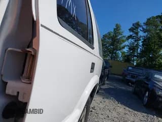 ✅ 2003 Chevrolet Blazer LS • VIN: 1GNDT13X53K179630 • Lot: 42750650. Wystawiony na IAAI z przebiegiem 214 387 mil. Bezpłatny archiwum sprzedaży aukcyjnych z USA i szczegółowy raport historii pojazdu na DreamBid. Zdjęcie 6.