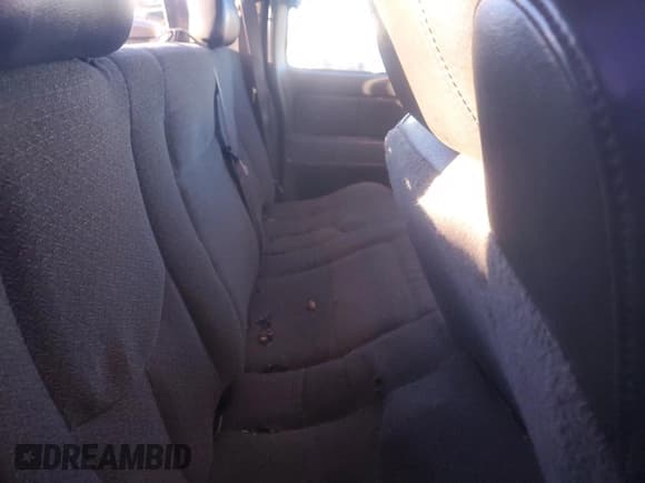 ✅ 2007 GMC Sierra 1500 • VIN: 1GTHC29D17E113884 • Lot: 40520994. Wystawiony na Copart z przebiegiem Nie podano. Bezpłatny archiwum sprzedaży aukcyjnych z USA i szczegółowy raport historii pojazdu na DreamBid. Zdjęcie 10.