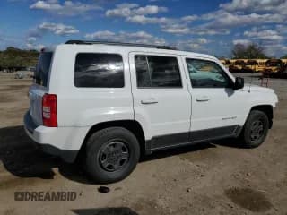 ✅ 2016 Jeep Patriot Sport • VIN: 1C4NJPBA6GD743458 • Lot: 82544005. Wystawiony na Copart z przebiegiem 105 897 mil. Bezpłatny archiwum sprzedaży aukcyjnych z USA i szczegółowy raport historii pojazdu na DreamBid. Zdjęcie 3.