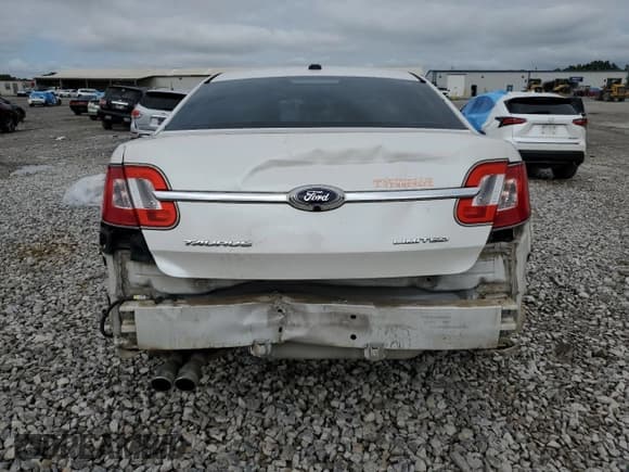 ✅ 2011 Ford Taurus Limited • VIN: 1FAHP2FW6BG126868 • Лот: 84269625. Опубликован ранее на Copart с пробегом 194 237 миль. Бесплатный доступ к архиву аукционных продаж из США и подробный отчёт об истории автомобиля на DreamBid. Изображение 6.