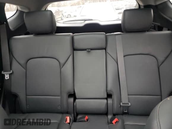 ✅ 2017 Hyundai Santa Fe Ultimate • VIN: 5XYZWDLA4HG502047 • Lot: 70181452. Wystawiony na Copart z przebiegiem 50 979 mil mil. Skorzystaj z bezpłatnego archiwum sprzedaży aukcyjnych z USA i zobacz szczegółowy raport historii pojazdu na DreamBid. Zdjęcie 10.