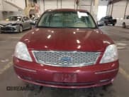 ✅ 2006 Ford Five Hundred Limited • VIN: 1FAFP28146G112210 • Lot: 43351322. Wystawiony na IAAI z przebiegiem 123 526 mil. Bezpłatny archiwum sprzedaży aukcyjnych z USA i szczegółowy raport historii pojazdu na DreamBid. Zdjęcie 12.