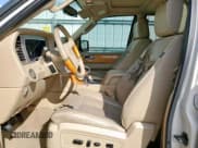 ✅ 2008 Lincoln Navigator • VIN: 5LMFU27508LJ04258 • Лот: 82394045. Опубликован ранее на Copart с пробегом 168 341 миль. Бесплатный доступ к архиву аукционных продаж из США и подробный отчёт об истории автомобиля на DreamBid. Изображение 7.