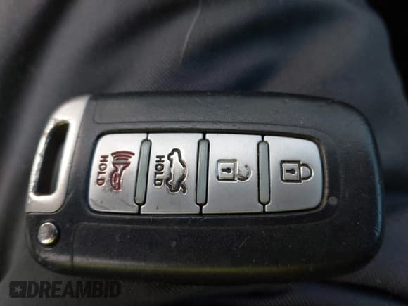 ✅ 2012 Hyundai Sonata Limited • VIN: 5NPEC4AB1CH388920 • Lot: 43706915. Listed on IAAI with 180,897 mi. Free auction sales archive from the USA and detailed vehicle history report at DreamBid. Image 11.