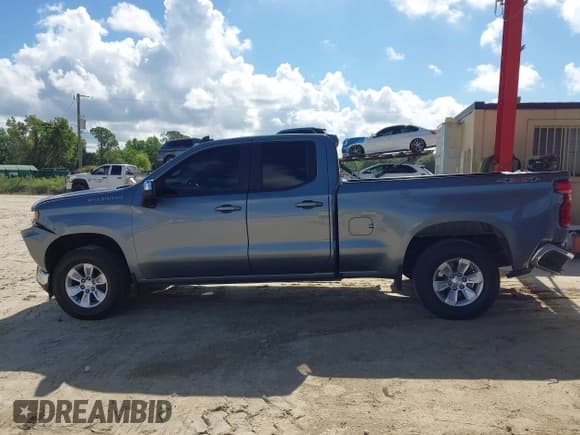 ✅ 2019 Chevrolet Silverado 1500 LT • VIN: 1GCRYDED6KZ401862 • Lot: 42973973. Wystawiony na IAAI z przebiegiem 62 442 mil. Bezpłatny archiwum sprzedaży aukcyjnych z USA i szczegółowy raport historii pojazdu na DreamBid. Zdjęcie 14.