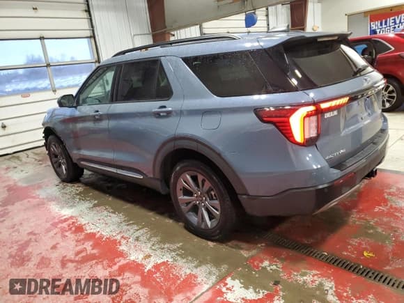✅ 2025 Ford Explorer Active • VIN: 1FMUK8DH7SGC04746 • Lot: 91765415. Listed on Copart with 8,589 mi. Free auction sales archive from the USA and detailed vehicle history report at DreamBid. Image 2.