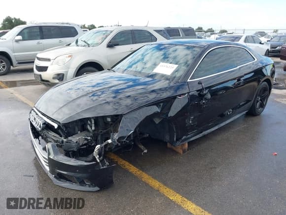 ✅ 2018 Audi S5 Premium Plus • VIN: WAUP4AF51JA003672 • Lot: 43376225. Listed on IAAI with 140,549 mi. Free auction sales archive from the USA and detailed vehicle history report at DreamBid. Image 18.
