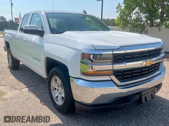 ✅ 2019 Chevrolet Silverado 1500 LT • VIN: 2GCRCPEC3K1163680 • Lot: 67936475. Wystawiony na Copart z przebiegiem 139 881 mil. Bezpłatny archiwum sprzedaży aukcyjnych z USA i szczegółowy raport historii pojazdu na DreamBid. Zdjęcie 1.