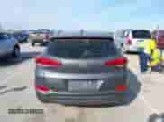 2017 Hyundai Tucson SE Plus с VIN KM8J33A40HU459575, выставлен на аукционе IAAI как лот 41703139 с пробегом 189 955 миль миль и . История ставок и продаж доступна на DreamBid. Изображение 16.