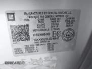 ✅ 2018 GMC Acadia SLE • VIN: 1GKKNSLS1JZ246642 • Lot: 43810041. Wystawiony na IAAI z przebiegiem 111 950 mil. Bezpłatny archiwum sprzedaży aukcyjnych z USA i szczegółowy raport historii pojazdu na DreamBid. Zdjęcie 9.