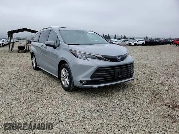 ✅ 2023 Toyota Sienna XSE 25th Anniversary • VIN: 5TDCSKFC4PS101490 • Lot: 94157125. Listed on Copart with 29,925 mi. Free auction sales archive from the USA and detailed vehicle history report at DreamBid. Image 15.