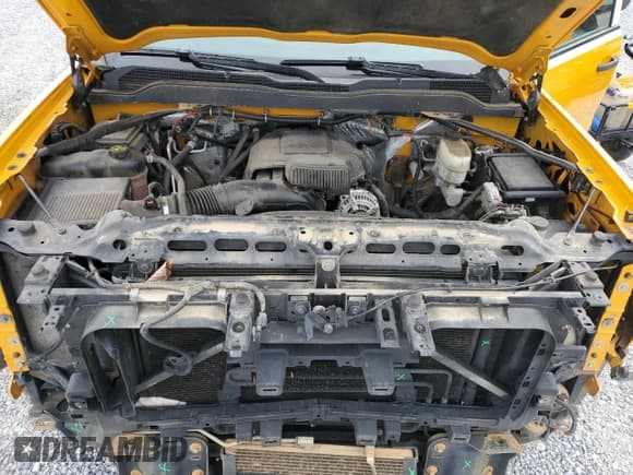 ✅ 2018 Chevrolet Silverado 2500HD LT • VIN: 1GC1KVEG0JF156233 • Lot: 42745605. Wystawiony na Copart z przebiegiem 249 206 mil. Bezpłatny archiwum sprzedaży aukcyjnych z USA i szczegółowy raport historii pojazdu na DreamBid. Zdjęcie 11.