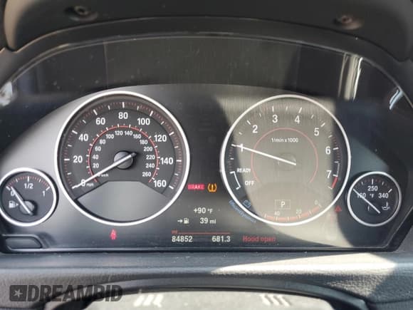 ✅ 2016 BMW 4 Series 428i xDrive • VIN: WBA3T1C51GP821933 • Lot: 65690955. Wystawiony na Copart z przebiegiem 84 852 mil. Bezpłatny archiwum sprzedaży aukcyjnych z USA i szczegółowy raport historii pojazdu na DreamBid. Zdjęcie 9.