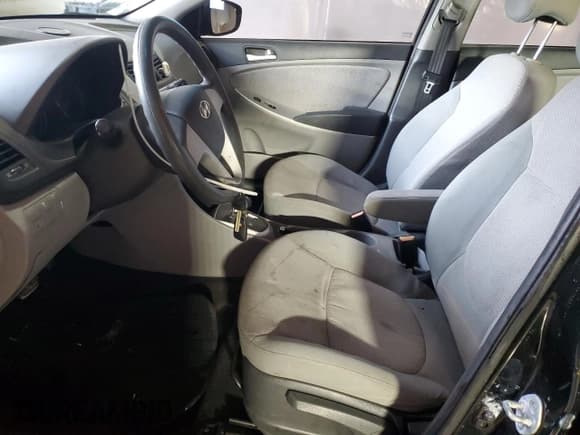 ✅ 2013 Hyundai Accent GLS • VIN: KMHCT4AE4DU576447 • Lot: 91759065. Listed on Copart with 140,680 mi. Free auction sales archive from the USA and detailed vehicle history report at DreamBid. Image 7.