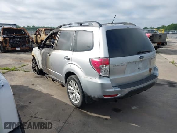 ✅ 2013 Subaru Forester X Premium • VIN: JF2SHADC4DH444650 • Лот: 42353627. Опубликован ранее на IAAI с пробегом 155 220 миль. Бесплатный доступ к архиву аукционных продаж из США и подробный отчёт об истории автомобиля на DreamBid. Изображение 3.