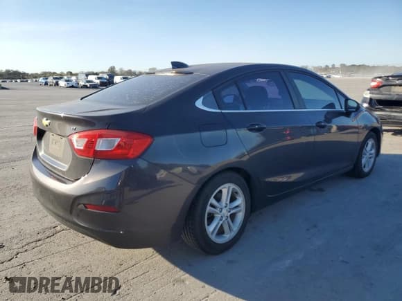 ✅ 2016 Chevrolet Cruze LT • VIN: 1G1BE5SM1G7277502 • Lot: 89894845. Listed on Copart with 77,180 mi. Free auction sales archive from the USA and detailed vehicle history report at DreamBid. Image 3.
